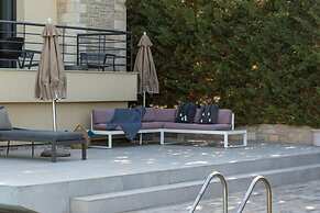 Luxury Villa With Breakfast Included, Near Sea and City, Ping Pong, Ch