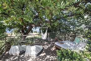 Luxury Villa With Private Heated Pool, Childrens Fenced Area, Near the