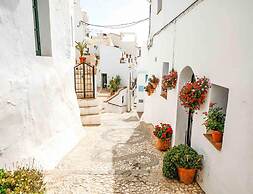 Beachfront Villa With sea Views