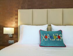 Beachfront Villa With sea Views