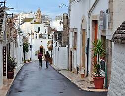 Beachfront Villa With sea Views