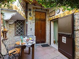 Belvilla by OYO La Villetta Green House