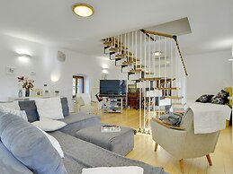 Holiday Home in Vodnjan With Pool