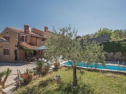 Spacious Holiday Home in Rakalj With Pool