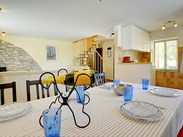 Spacious Holiday Home in Rakalj With Pool