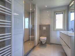 Modern Chalet With Combi Microwave, Near Rockanje