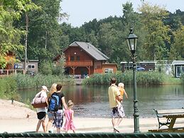 Wooden Chalet With Wifi Near Brunssummerheide