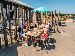 Comfortable Chalet With Combi Microwave, Near Rockanje