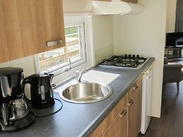 Comfortable Chalet With Microwave in Kempen Region