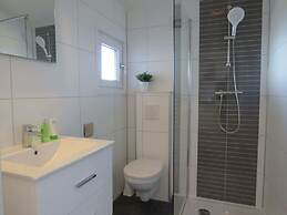 Modern Chalet With Dishwasher on the Markermeer