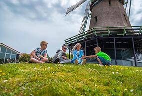 Modern Chalet With Dishwasher on the Markermeer