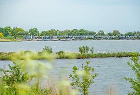 Modern Chalet With Dishwasher on the Markermeer