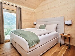 Luxury Chalet With Pool and Sauna Near Ski Lift