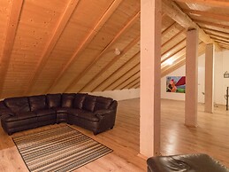 Luxurious Villa in Butkovici with Pool & Hot Tub