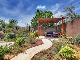 Modern Holiday Home in Medulin With Pool