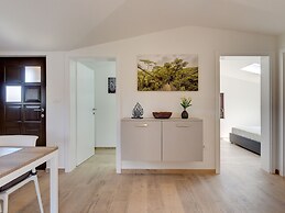 Modern Holiday Home in Medulin With Pool