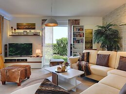 Gorgeous Villa in Novigrad With Private Pool