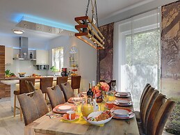 Gorgeous Villa in Novigrad With Private Pool