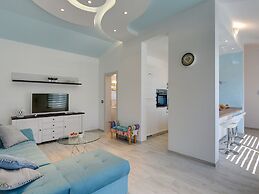 Exquisite Holiday Home in Galizana With Pool