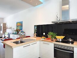 Modern Holiday Home in Novigrad With Pool