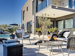 Luxurious Villa in Rovinj With Pool
