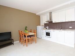 Modern Apartment in Pula With Garden