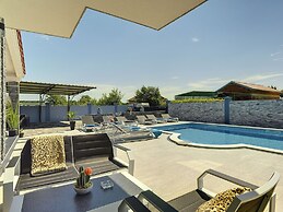 Modern Villa With Private Pool Consisting of 2 Apartments Near the Bea