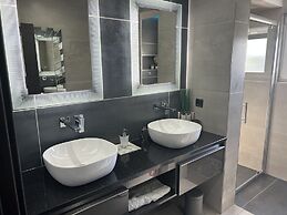 Modern Villa With Private Pool Consisting of 2 Apartments Near the Bea