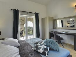 Charming Villa With Heated Pool Near Rovinj