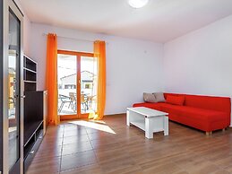 Detached House With Swimming Pool Near the Sea