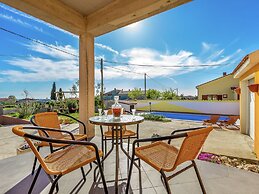 Detached House With Swimming Pool Near the Sea