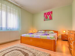 Holiday Home in Valtura With Garden