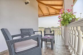 Holiday Home in Valtura With Garden