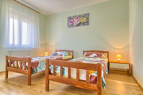 Holiday Home in Valtura With Garden