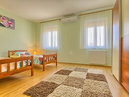 Holiday Home in Valtura With Garden