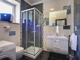 Beautiful Villa With Garden, Private Heated Pool, Whirlpool, Sauna, Ne