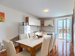 Holiday Home in Rovinjsko With a Pool