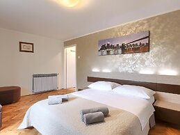 Holiday Home in Rovinjsko With a Pool