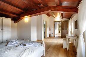 Beautiful Casa Silvano With Swimming Pool