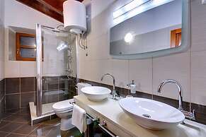 Beautiful Casa Silvano With Swimming Pool