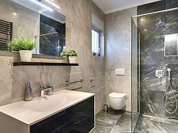 Villa With Pool in Premantura