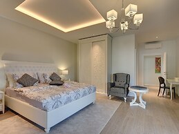 Villa With Pool in Premantura