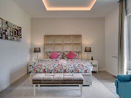 Villa With Pool in Premantura