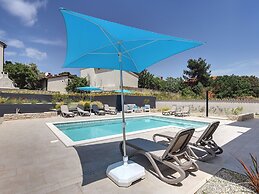 Villa With Pool in Premantura