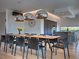 Villa in Vodnjan With Garden