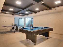 Villa in Vodnjan With Garden