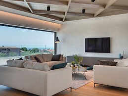 Villa in Vodnjan With Garden