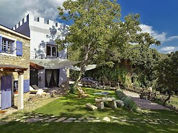 Magnificent Villa in Groznjan With High-end Kitchen & Pool