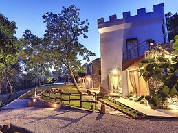 Magnificent Villa in Groznjan With High-end Kitchen & Pool