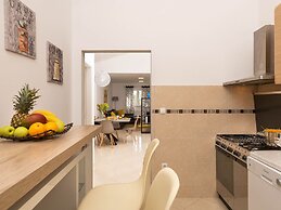 Detached Holiday Home With Swimming Pool, Near the Beach